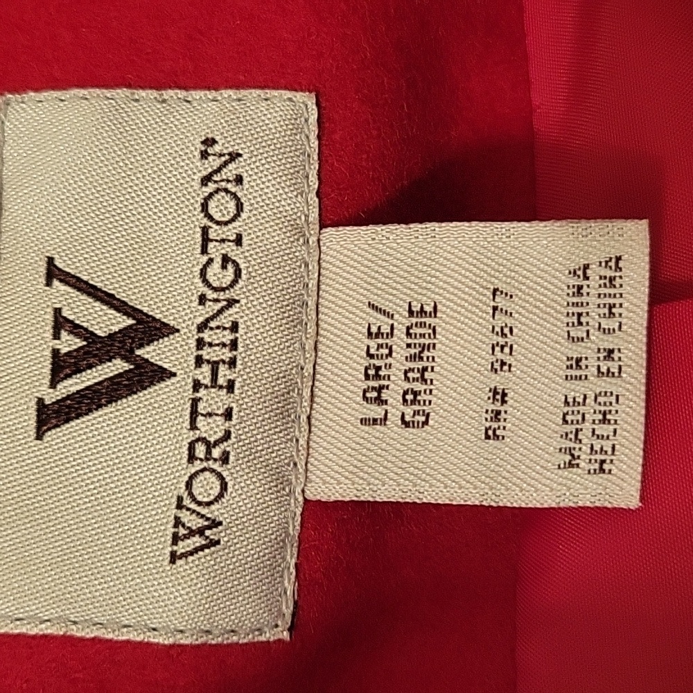 Red Coat - Picture 2 of 2